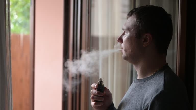 Štetnost elektronskih cigareta objašnjena znanstveno i praktično vodič za rizike, mitove i prevenciju
