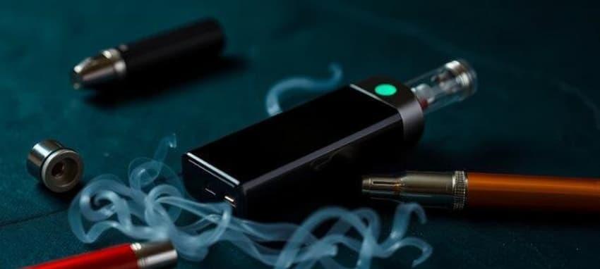 Vodič 2025 - kako izabrati najbolje tekućine za e cigarete, top okusi, nikotin i PG VG omjeri